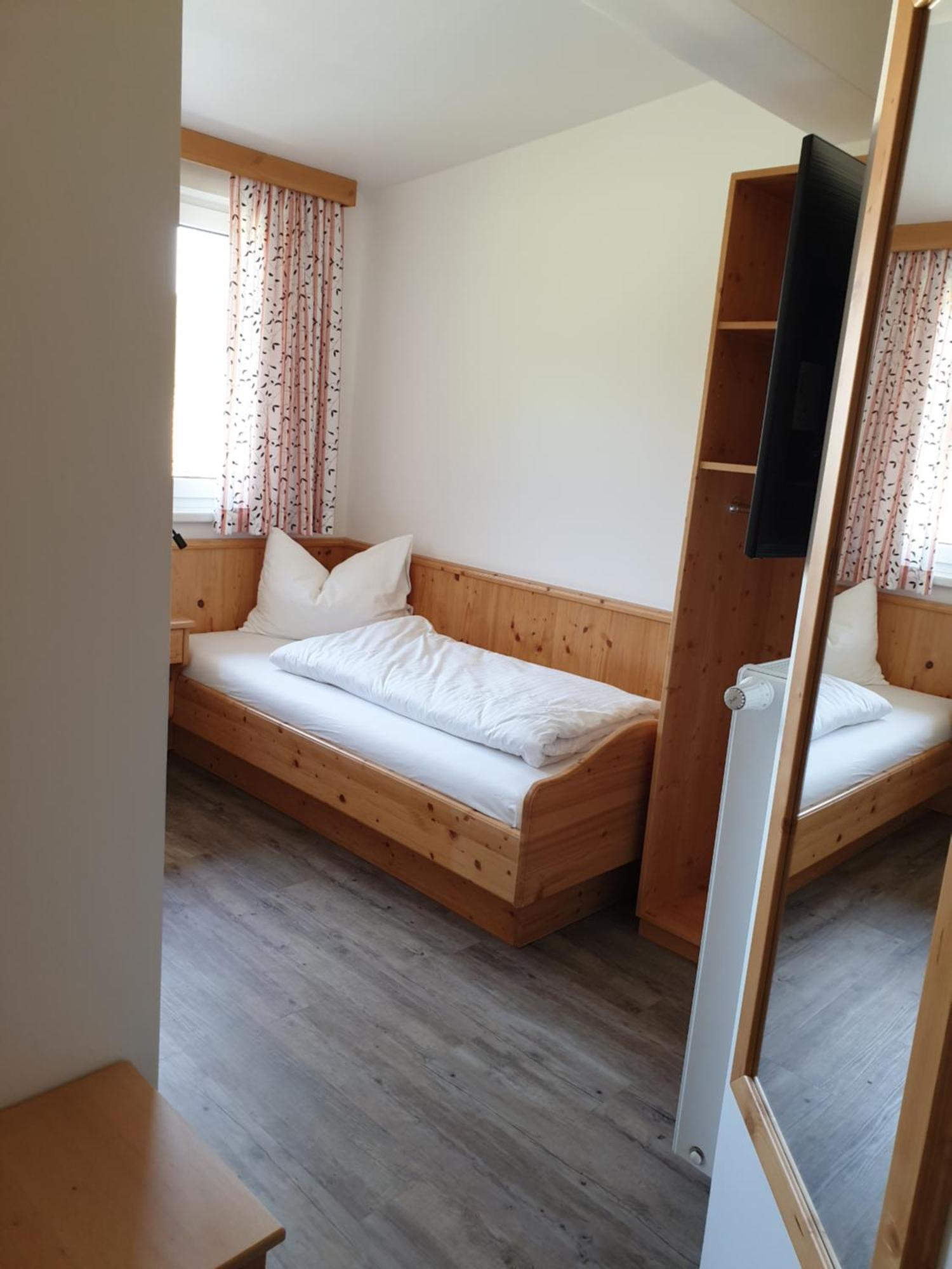 Hanneshof Флахау Номер фото
